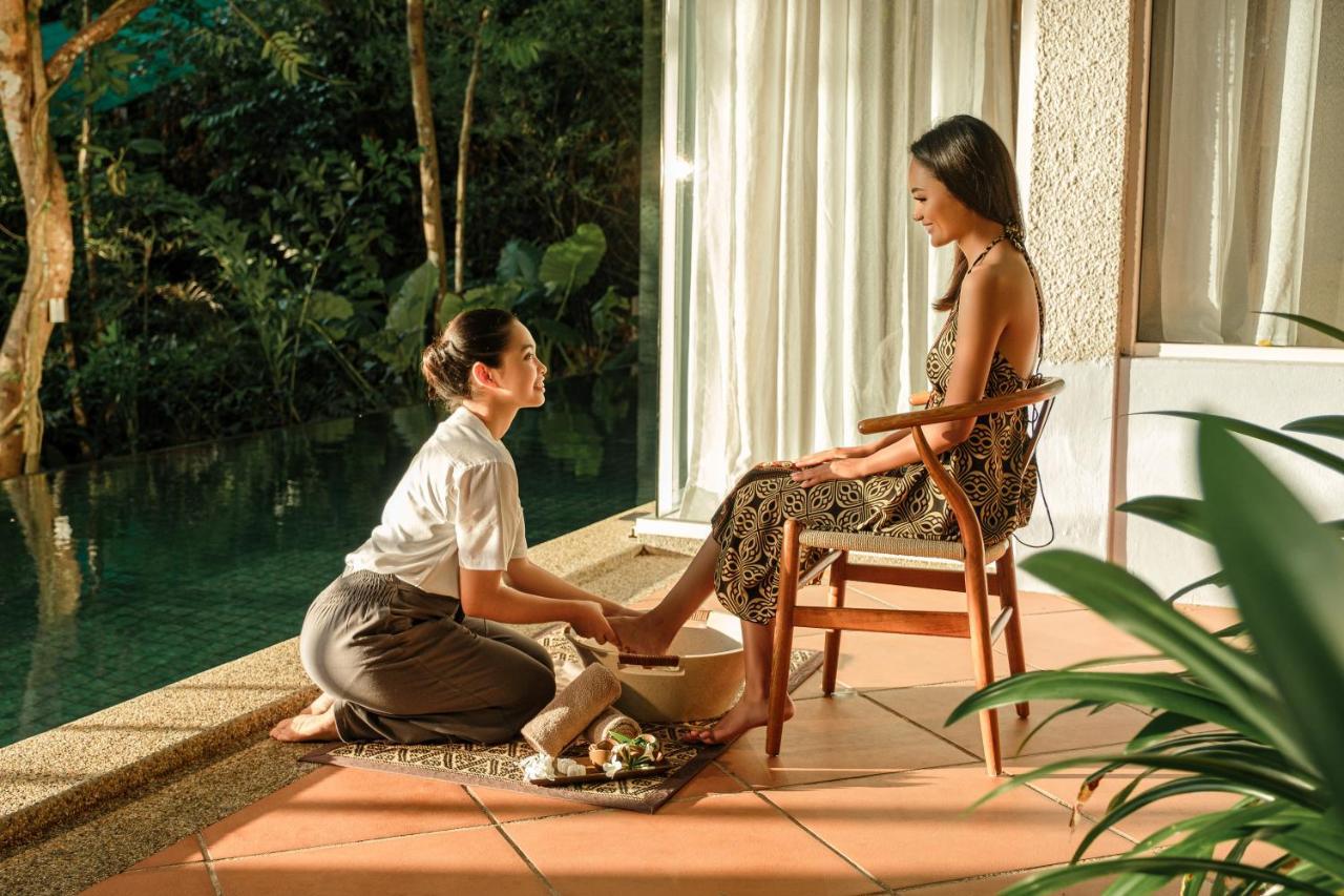 Ambong Pool Villas - Private Pool Pantai Cenang  Kültér fotó