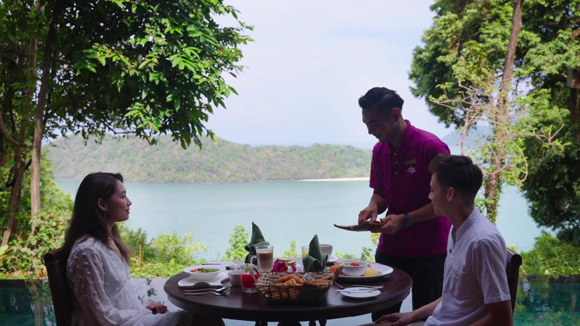 Ambong Pool Villas - Private Pool Pantai Cenang  Kültér fotó