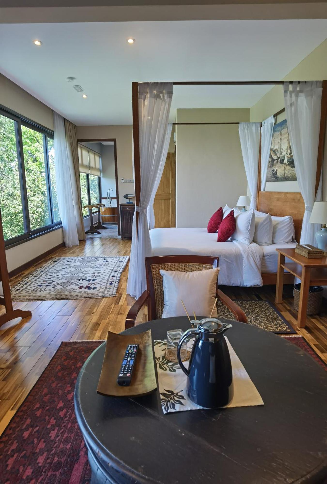 Ambong Pool Villas - Private Pool Pantai Cenang  Kültér fotó